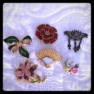 Vintage Women’s Pins